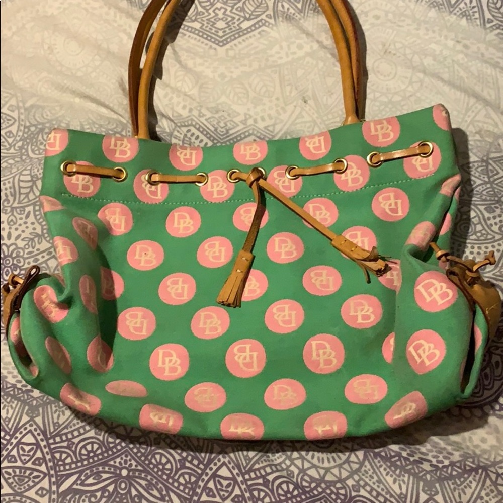 Medium sized Purse